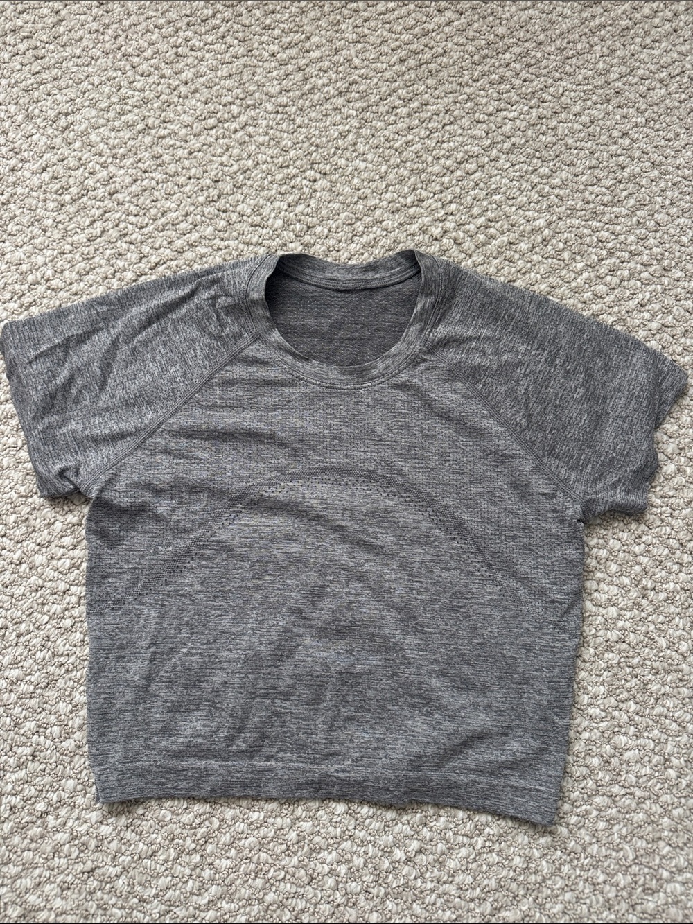 lululemon athletica Heathered Gray Short Sleeve Knit Top